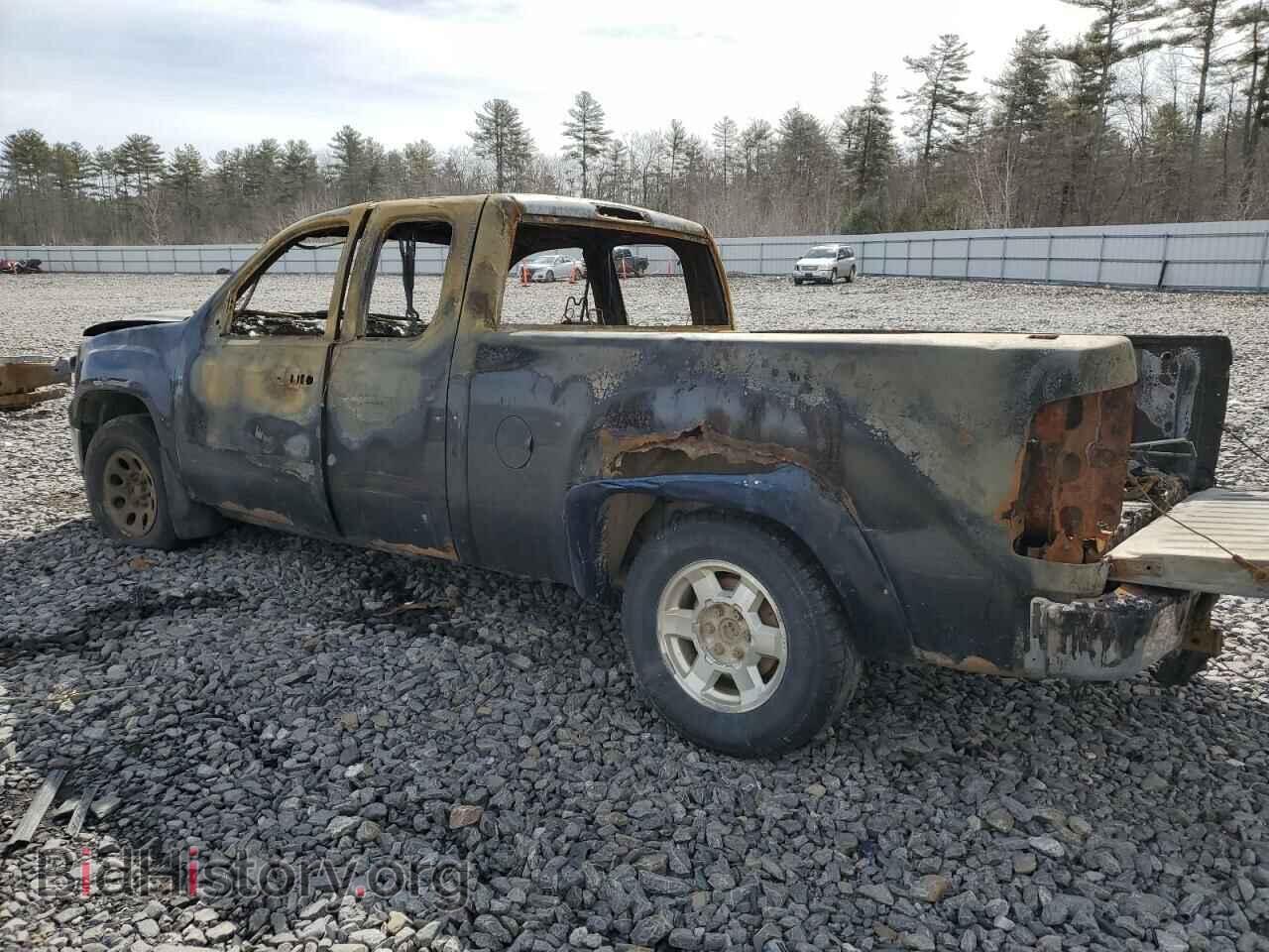 2010 GMC SIERRA - VIN: 1GTSKVE32AZ235189 - Фото 2