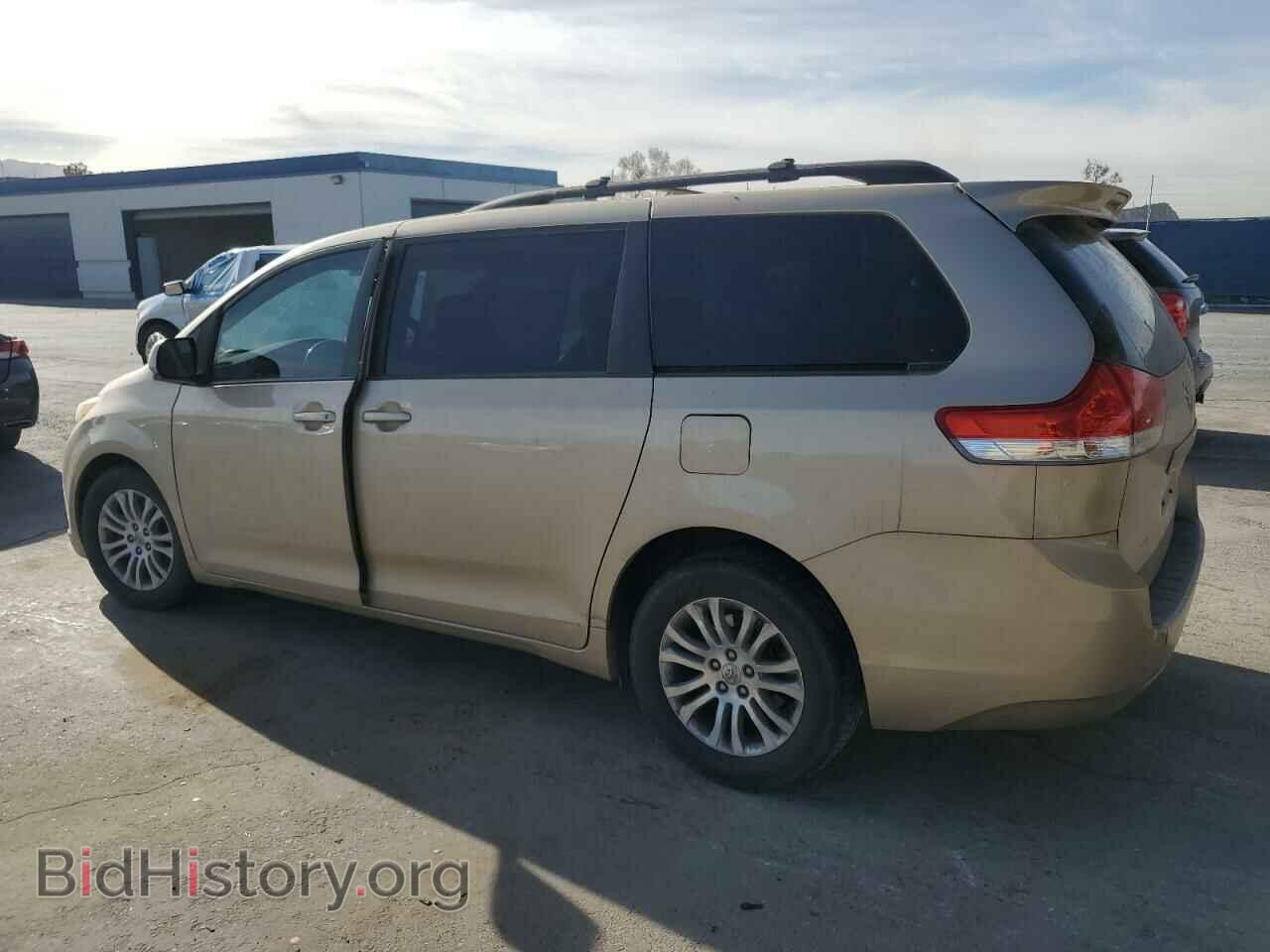 2012 TOYOTA All Models - VIN: 5TDYK3DC2CS221149 - Photo 2