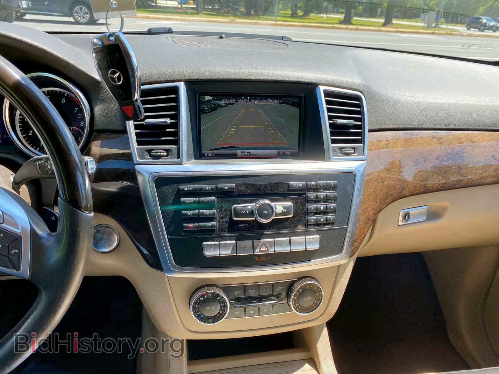 2013 MERCEDES-BENZ M-CLASS - VIN: 4JGDA5JB8DA229582 - Фото 9