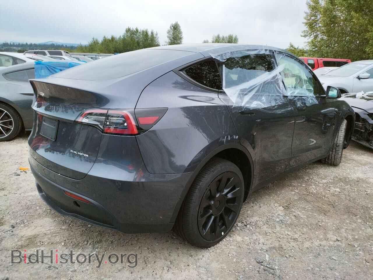 2022 TESLA MODEL Y - VIN: 7SAYGDEE9NF386357 - Фото 3