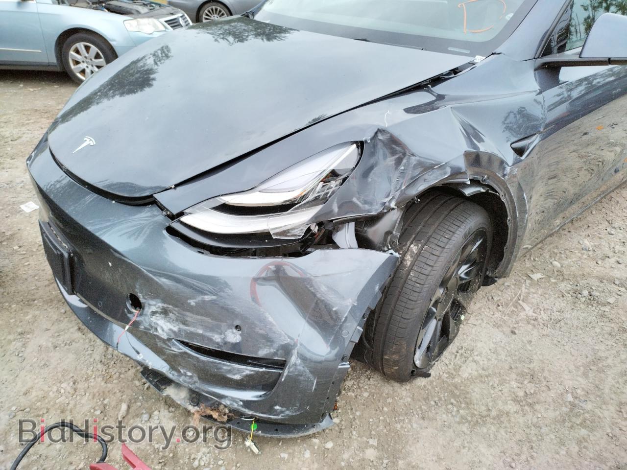 2022 TESLA MODEL Y - VIN: 7SAYGDEE9NF386357 - Фото 9