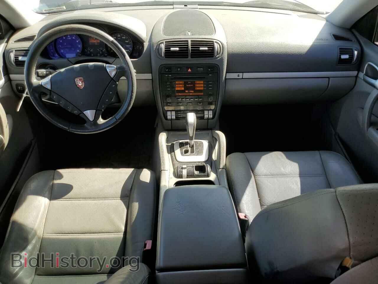 2010 PORSCHE CAYENNE - VIN: WP1AA2APXALA10221 - Photo 8