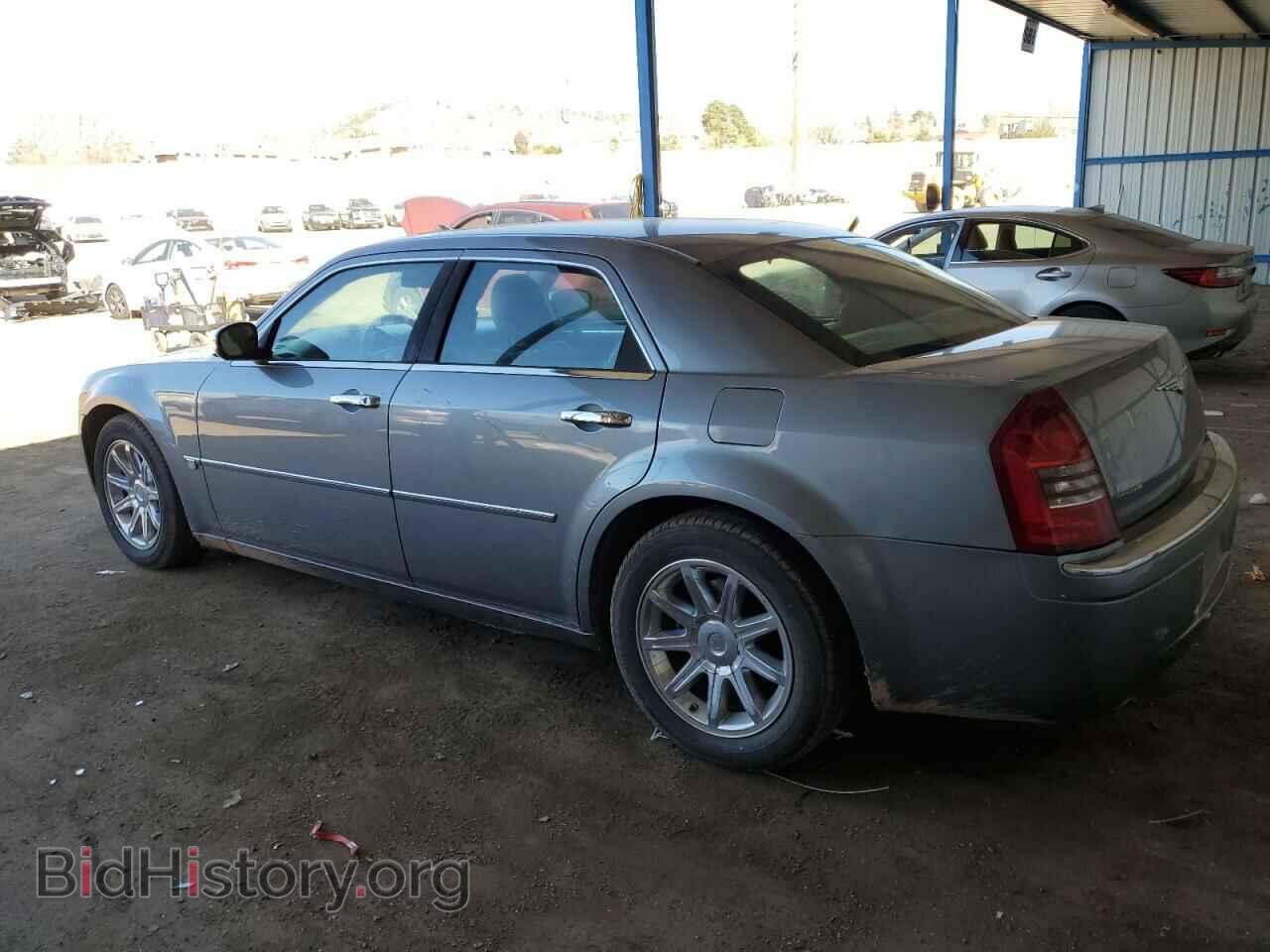 2006 CHRYSLER 300 - VIN: 2C3LA63H16H274704 - Фото 2