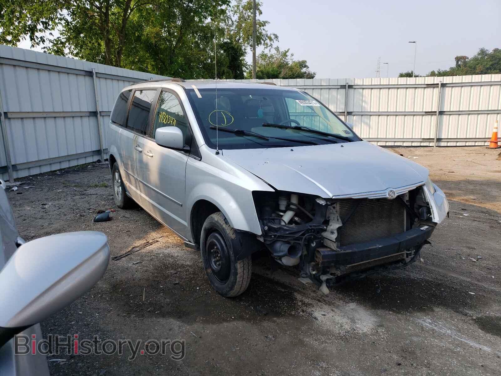 Photo 2A4RR5D18AR309004 - CHRYSLER MINIVAN 2010