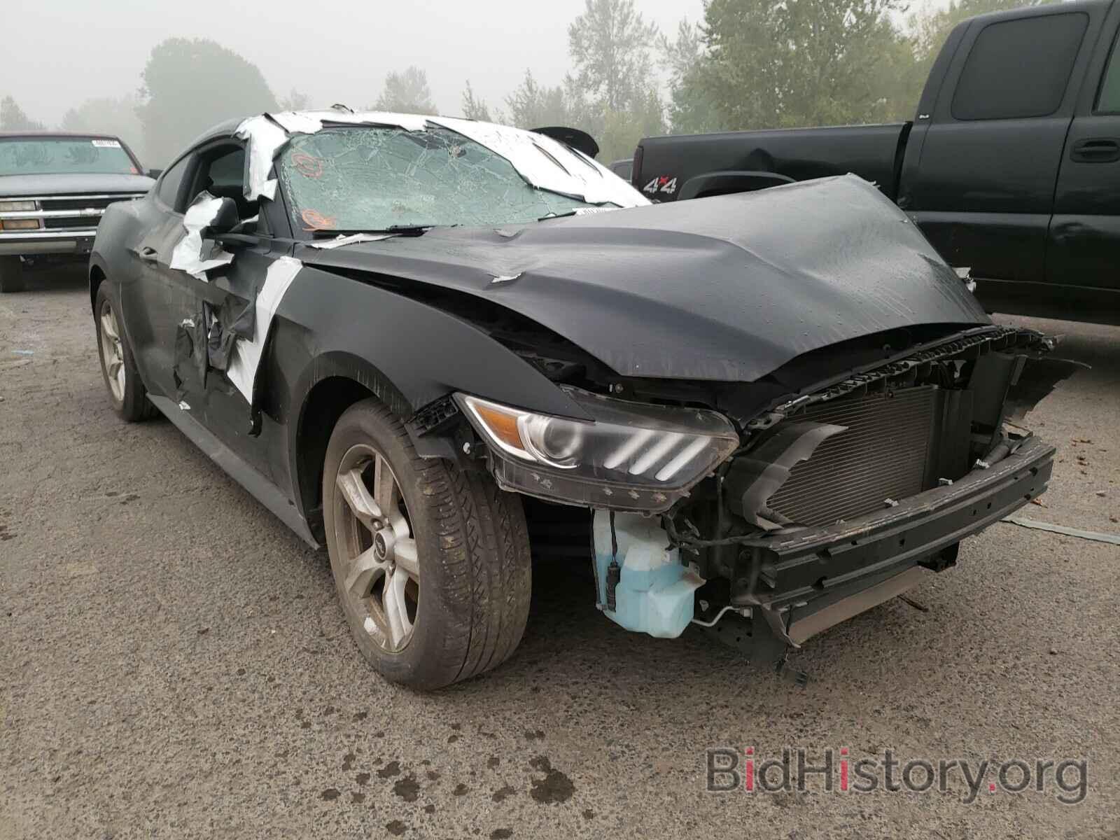 Photo 1FA6P8AM3G5323774 - FORD MUSTANG 2016