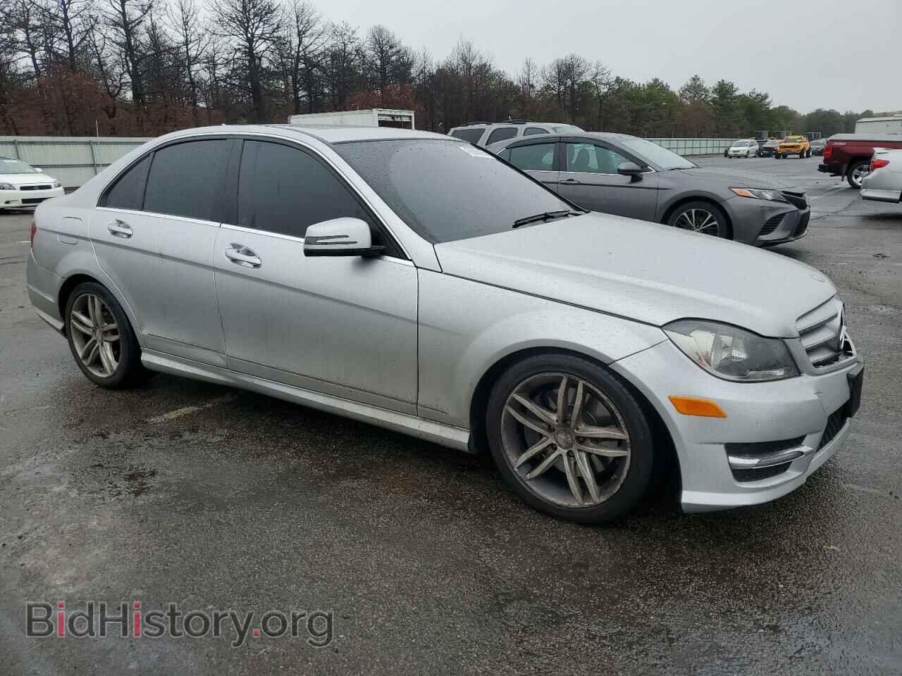 2013 MERCEDES-BENZ C-CLASS - VIN: WDDGF8AB4DA796219 - Фото 4