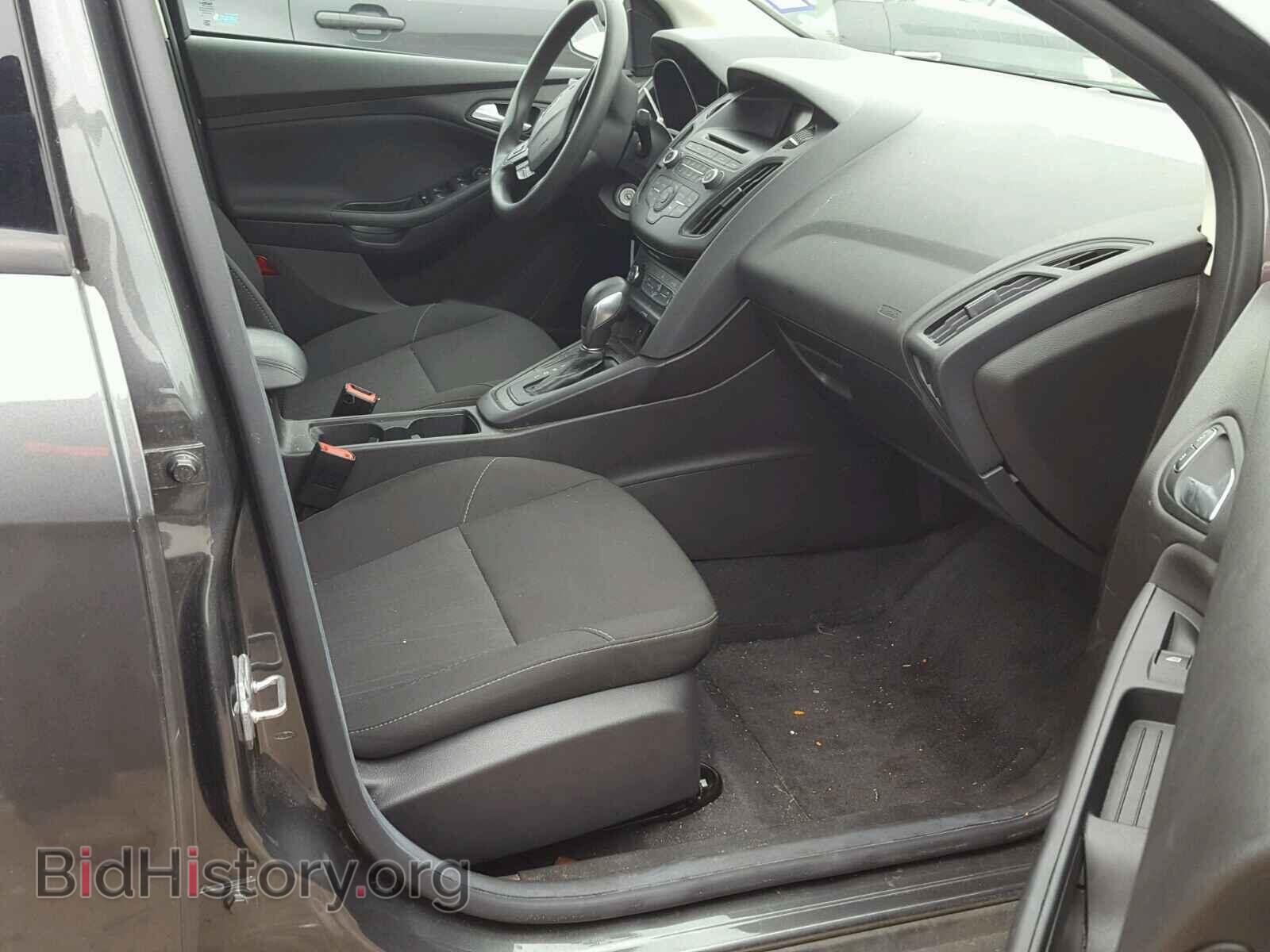 2017 FORD FOCUS - VIN: 1FADP3F25HL215400 - Photo 5