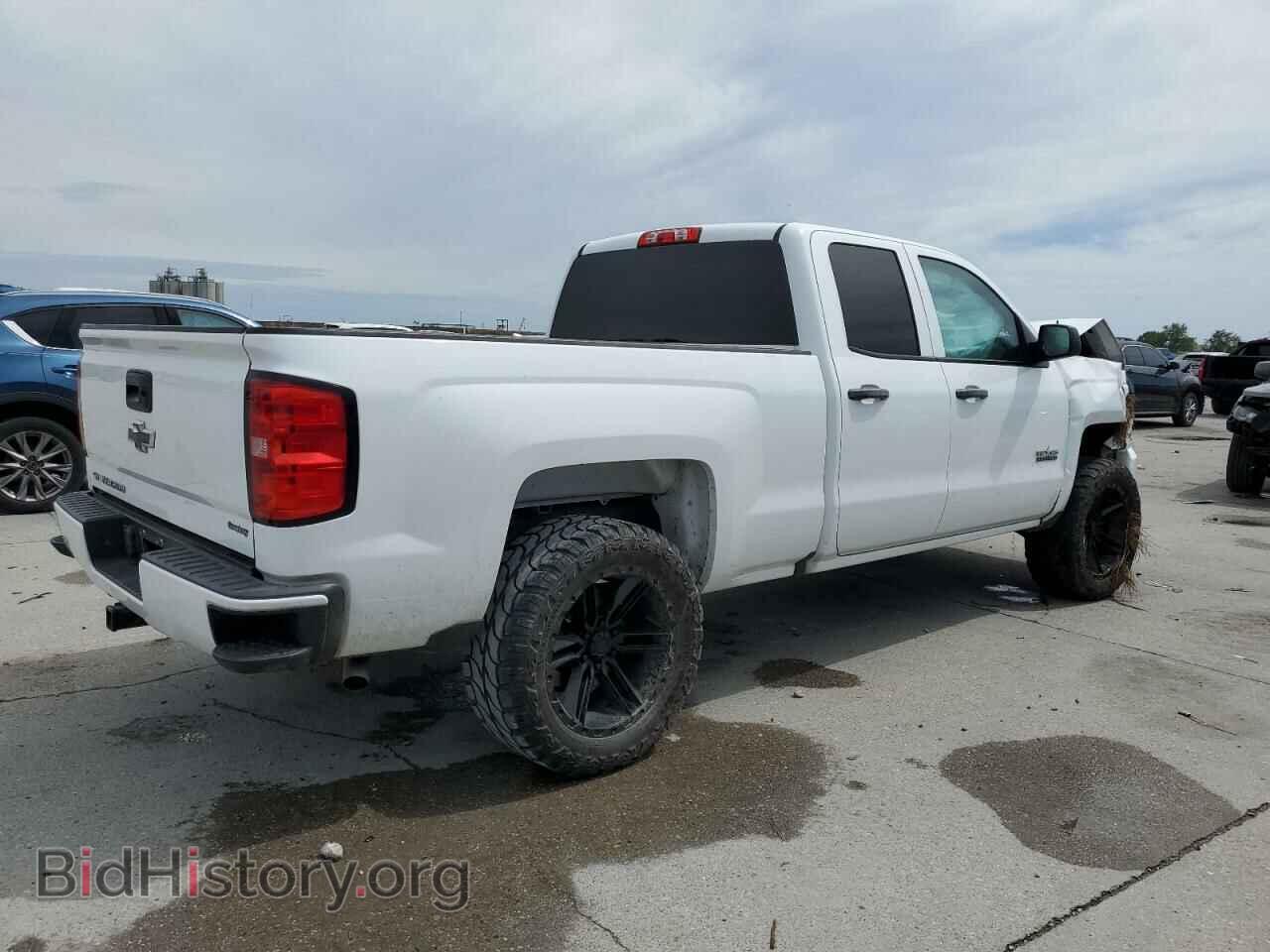 2018 CHEVROLET ALL Models - VIN: 1GCRCPEC8JZ236385 - Фото 3