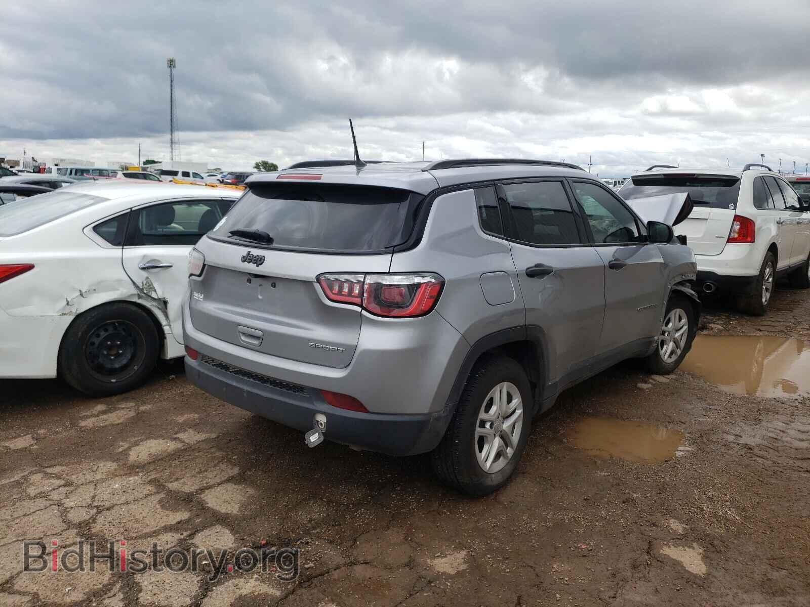 2017 JEEP COMPASS - VIN: 3C4NJCAB7HT668509 - Фото 4