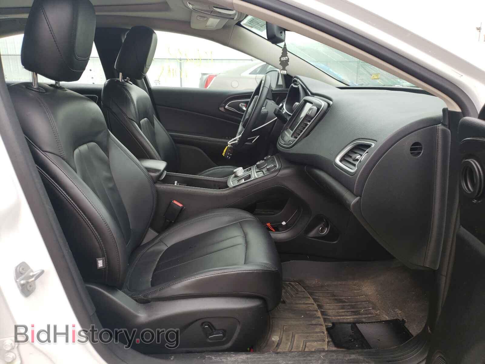 2015 CHRYSLER 200 - VIN: 1C3CCCEGXFN610726 - Photo 5
