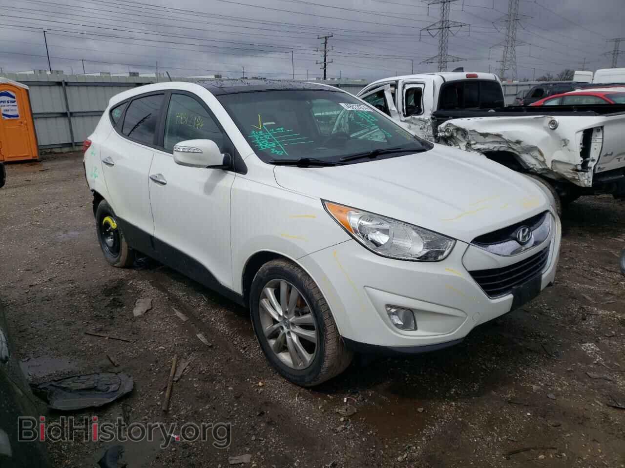 2013 HYUNDAI TUCSON - VIN: KM8JUCAC6DU683402 - Фото 4