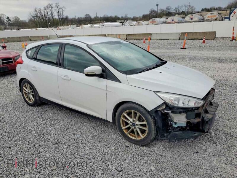 2016 Ford FOCUS (VIN 1FADP3K25GL325271) — фото 4 из 13