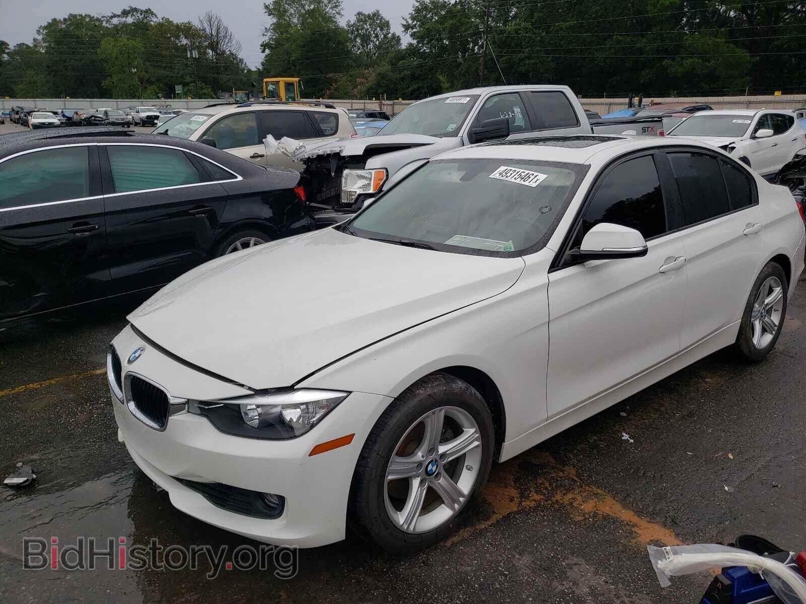2012 BMW 3 SERIES - VIN: WBA3A5C51CF340688 - Фото 2
