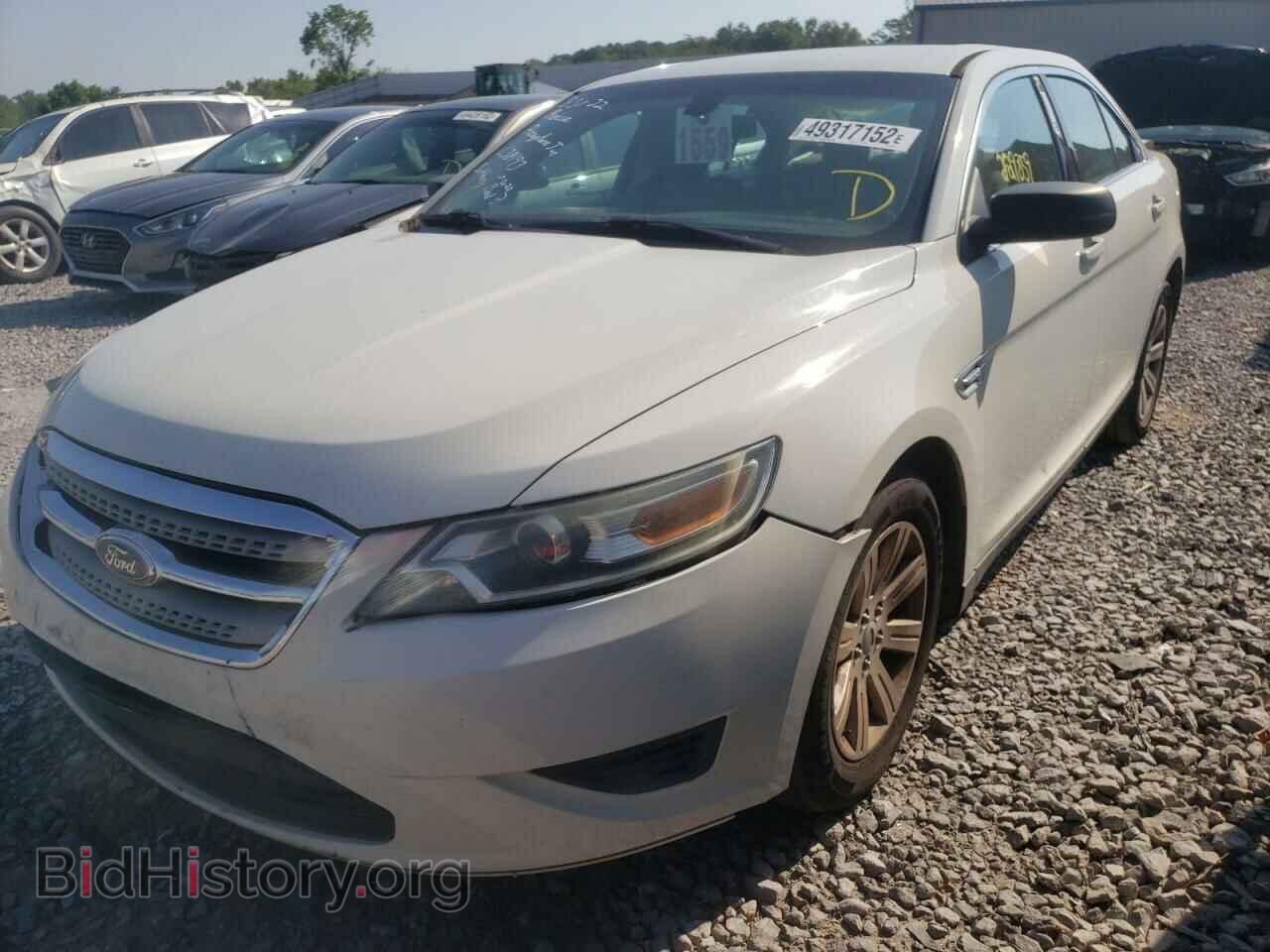 2011 FORD TAURUS - VIN: 1FAHP2DW7BG122458 - Фото 2