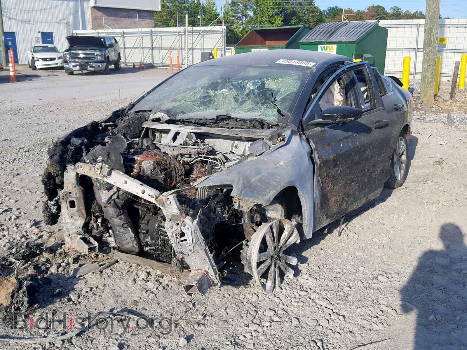 2017 CHRYSLER 200 - VIN: 1C3CCCFB5HN509180 - Фото 2