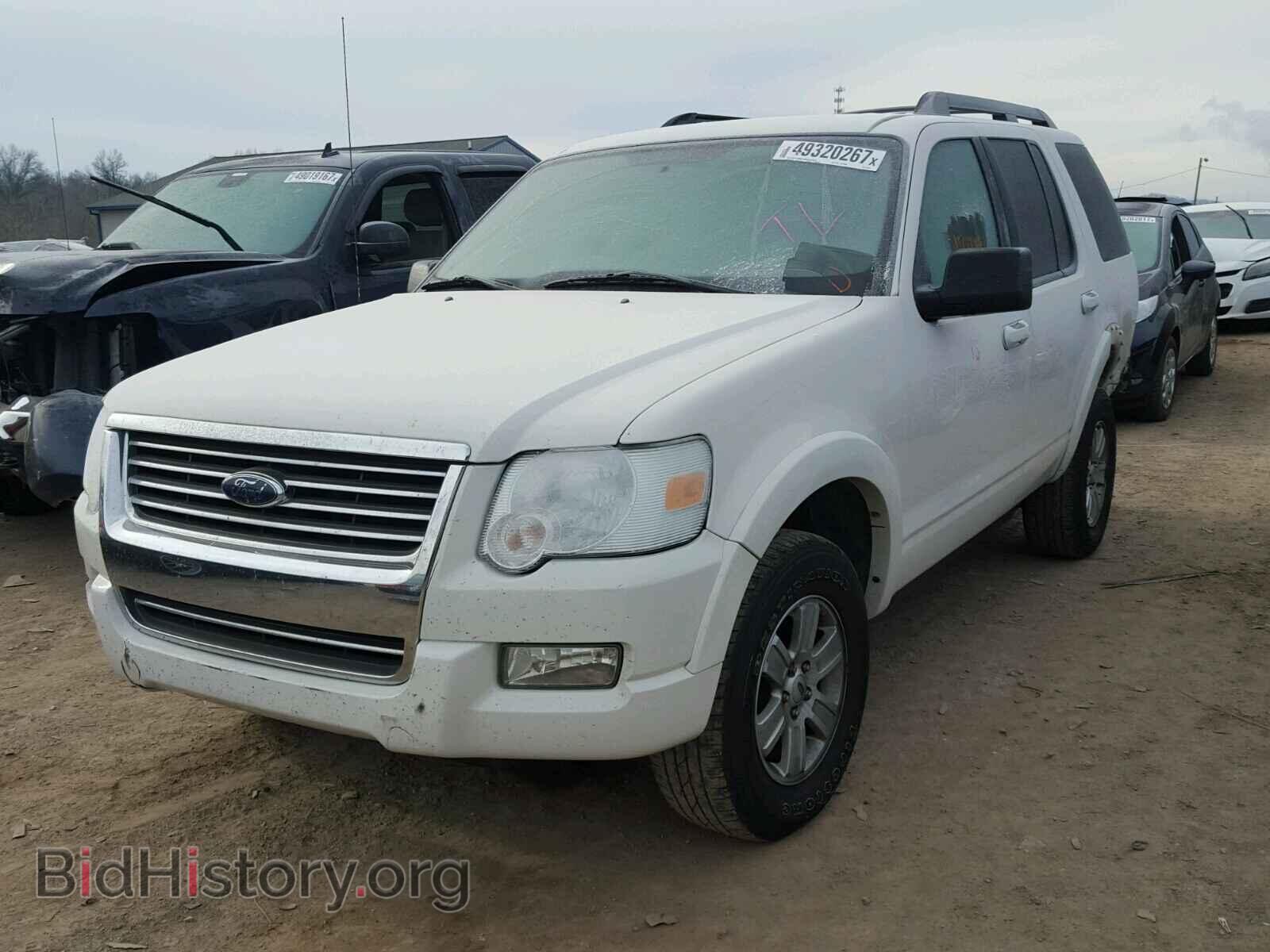 2010 FORD EXPLORER - VIN: 1FMEU7DE7AUA17179 - Фото 2