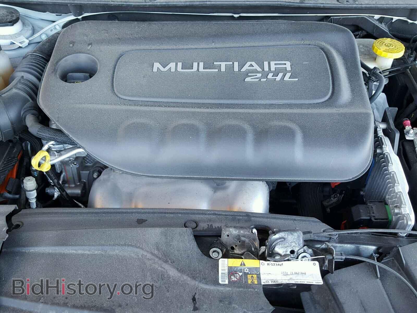 2016 CHRYSLER 200 - VIN: 1C3CCCAB5GN143534 - Фото 7