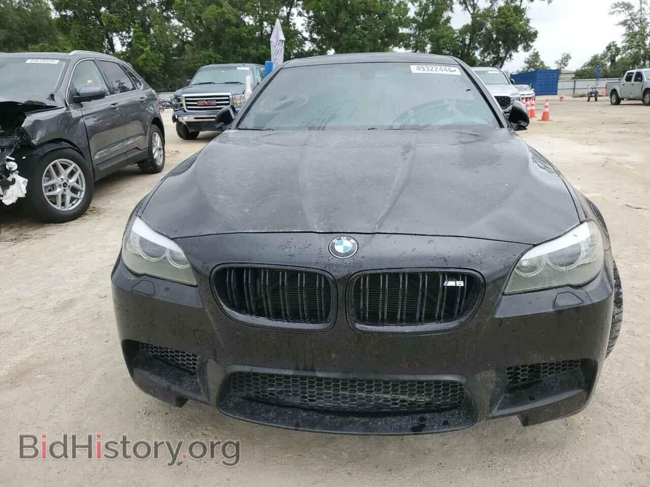 2013 BMW M5 - VIN: WBSFV9C54DD095743 - Фото 5