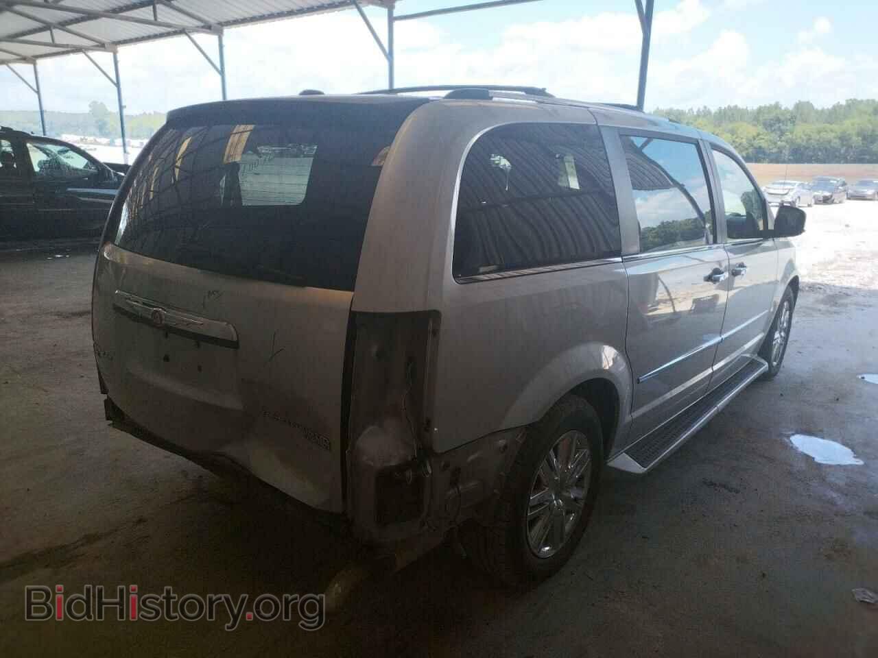 2009 CHRYSLER MINIVAN - VIN: 2A8HR64X29R537290 - Фото 4