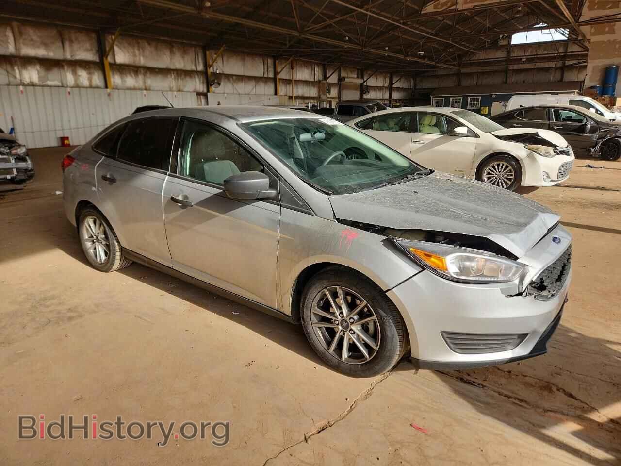2018 FORD FOCUS - VIN: 1FADP3E2XJL217537 - Photo 4