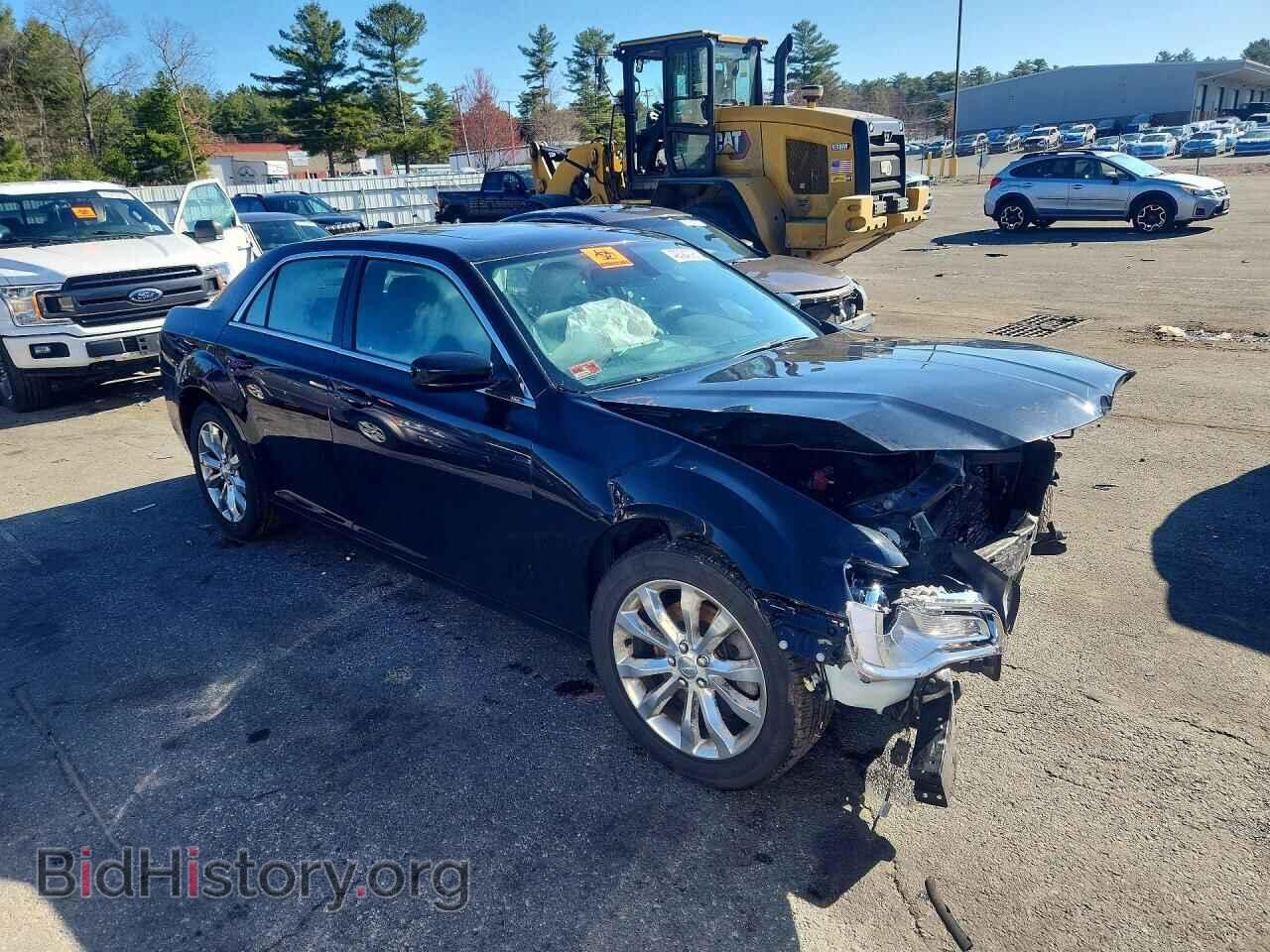 2017 CHRYSLER 300 - VIN: 2C3CCARG7HH547269 - Фото 4
