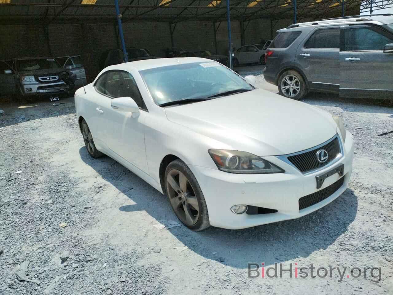 Photo JTHFF2C21B2516052 - LEXUS IS 2011