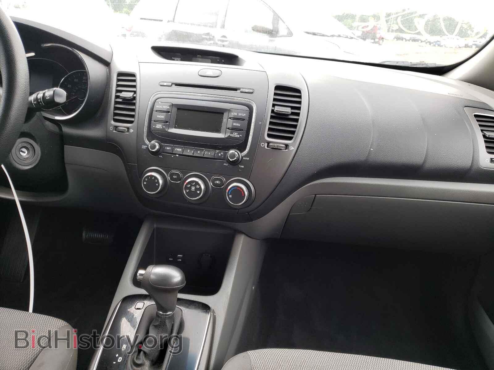 2017 KIA FORTE - VIN: 3KPFK4A70HE123176 - Фото 9