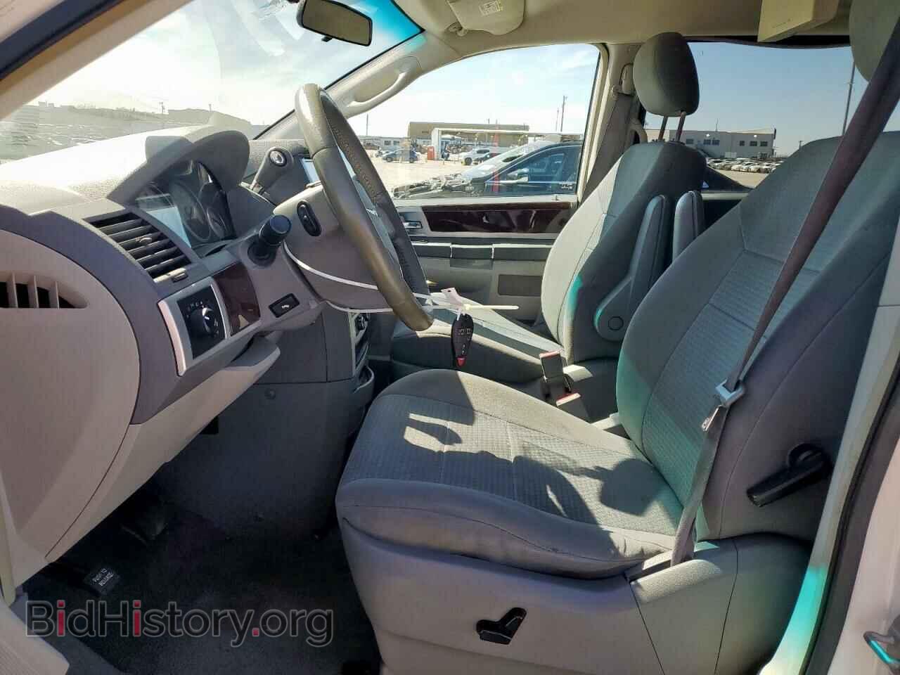 2010 CHRYSLER MINIVAN - VIN: 2A4RR5D11AR249342 - Фото 7