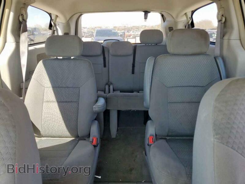 2010 Chrysler MINIVAN (VIN 2A4RR5D11AR249342) — photo 10 of 14