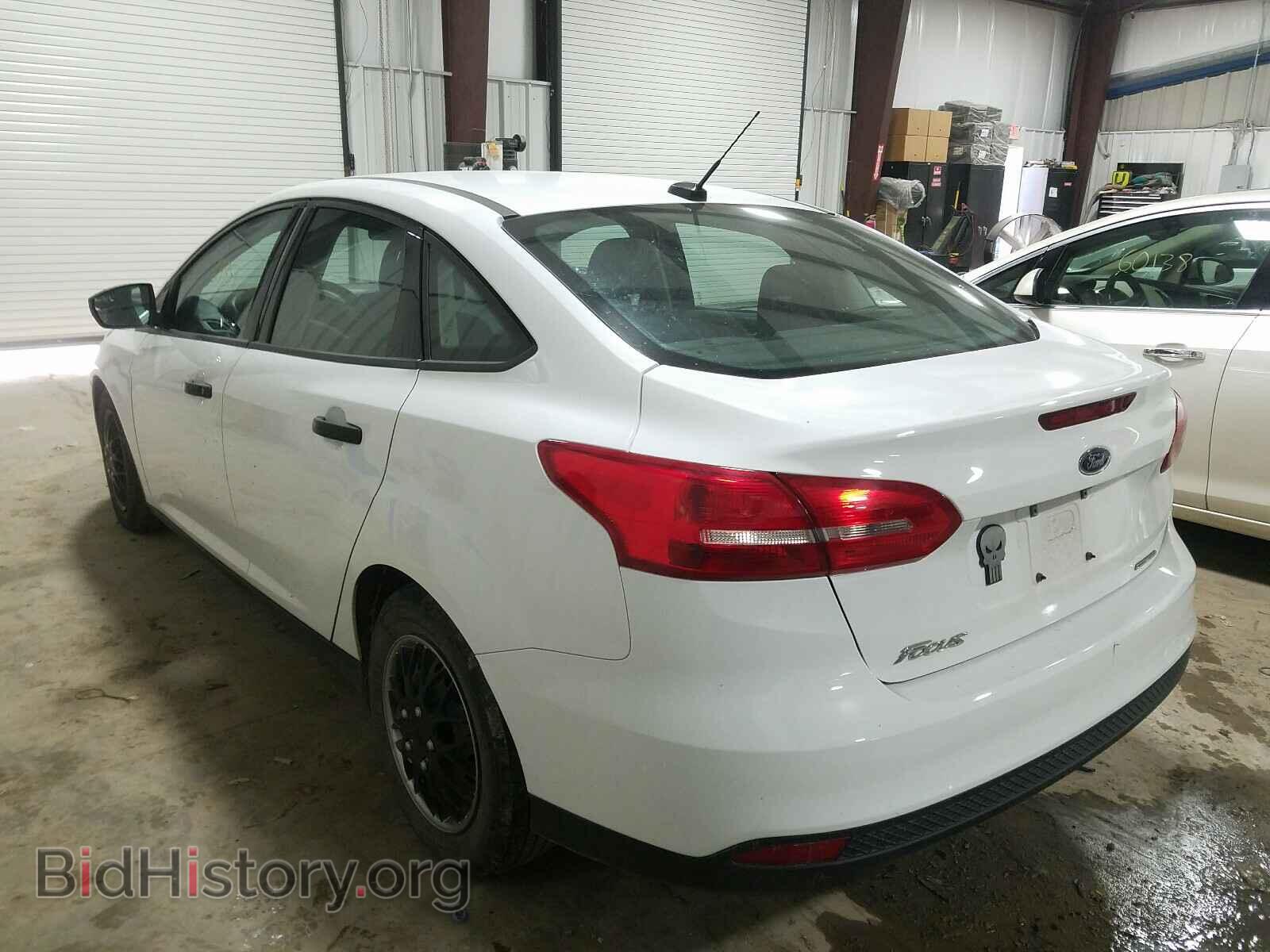 2016 FORD FOCUS - VIN: 1FADP3E26GL297041 - Photo 3