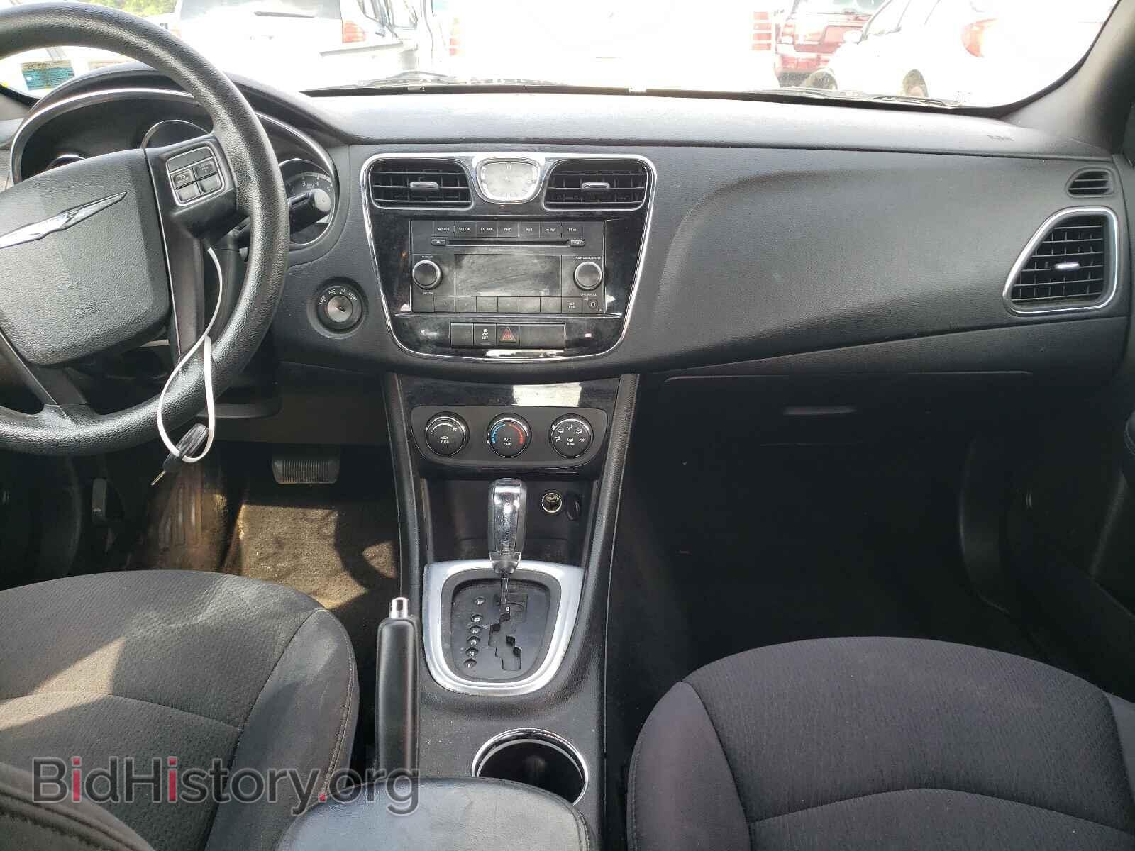 2013 CHRYSLER 200 - VIN: 1C3CCBAB2DN686037 - Photo 9
