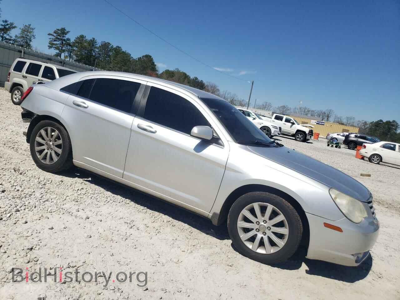 2010 CHRYSLER SEBRING - VIN: 1C3CC5FB2AN125908 - Фото 4