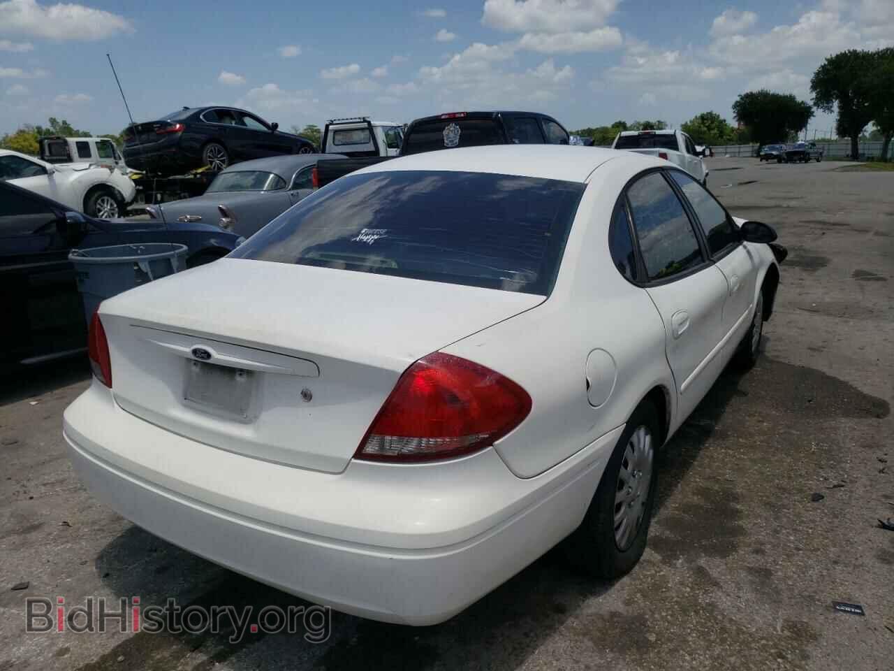 2007 FORD TAURUS - VIN: 1FAFP53U87A158842 - Фото 4