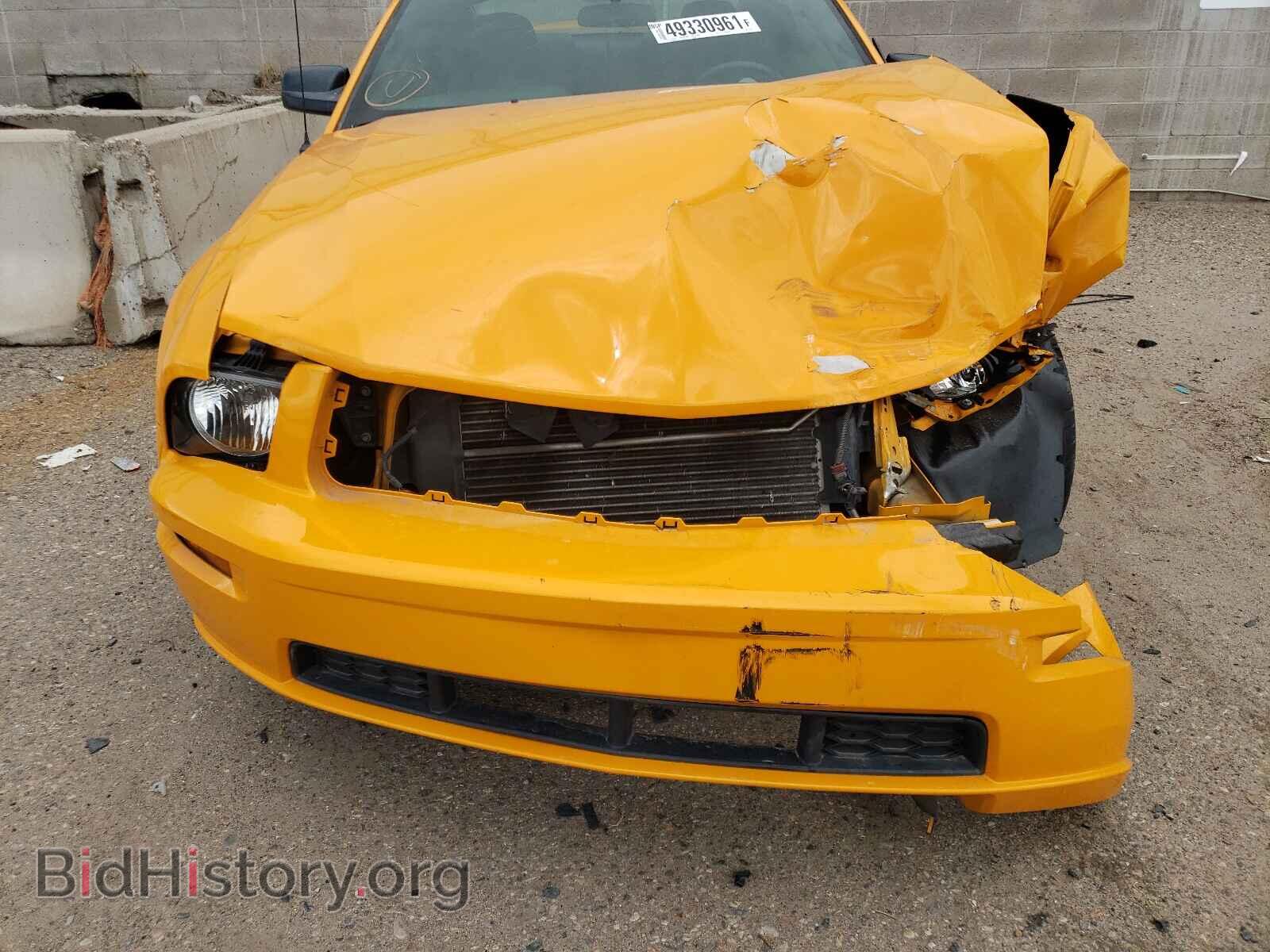 2007 FORD MUSTANG - VIN: 1ZVHT82H875218855 - Фото 9