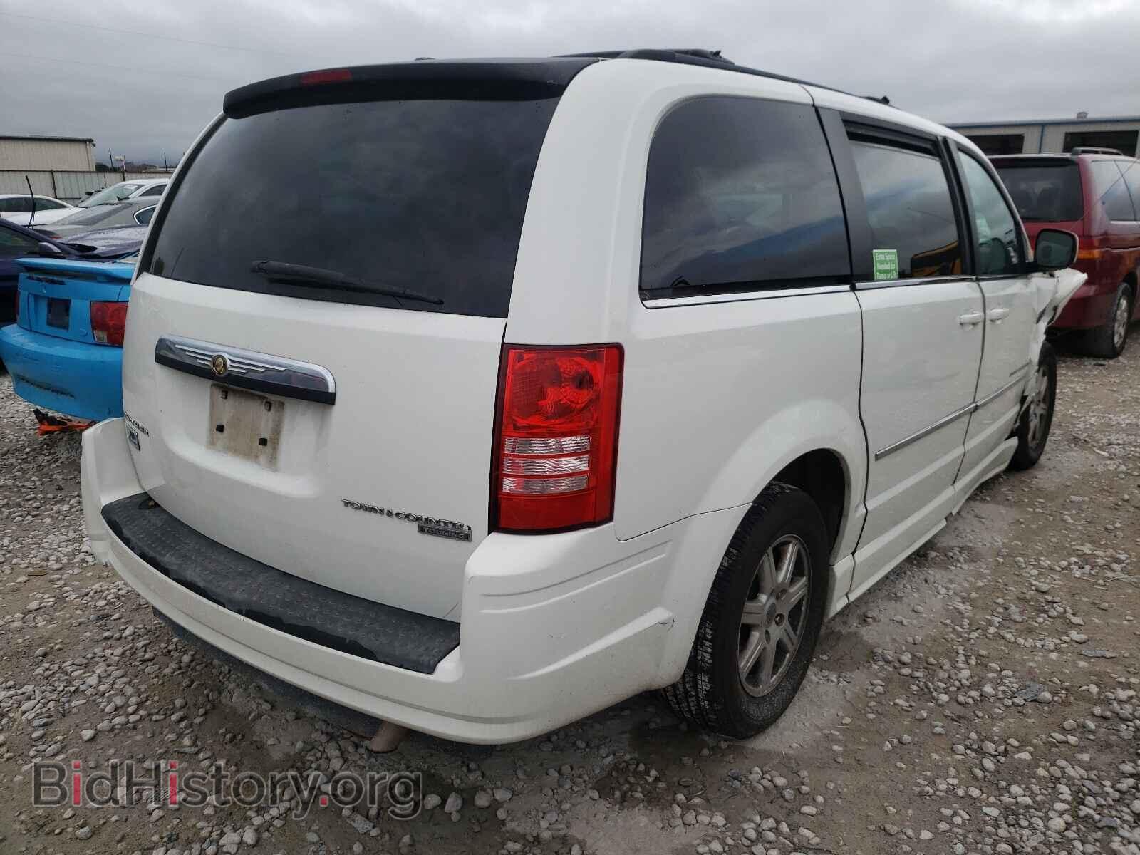 2010 CHRYSLER MINIVAN - VIN: 2A4RR5D11AR198408 - Фото 4