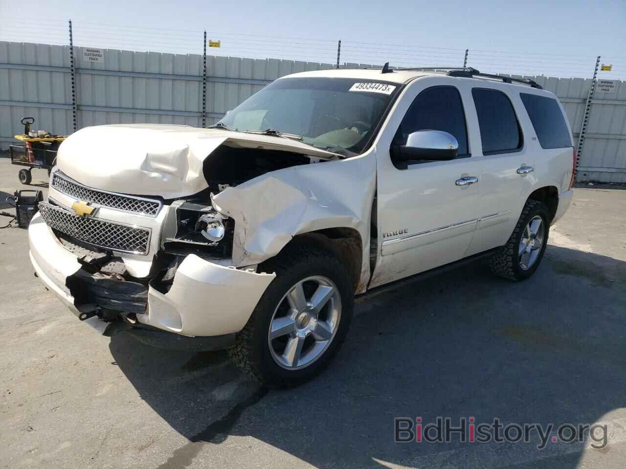 Photo 1GNSKCE0XDR376730 - CHEVROLET TAHOE 2013