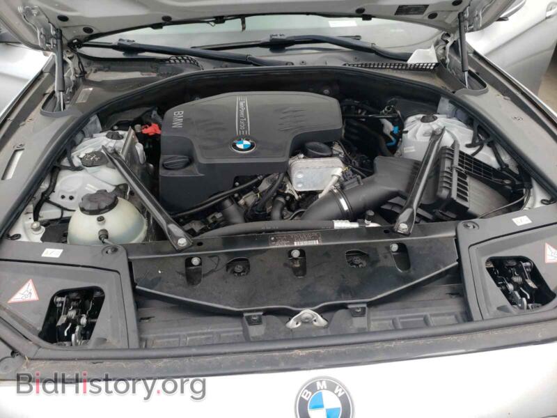 2012 BMW 5 SERIES (VIN WBAXH5C55CDW08070) — photo 7 of 10