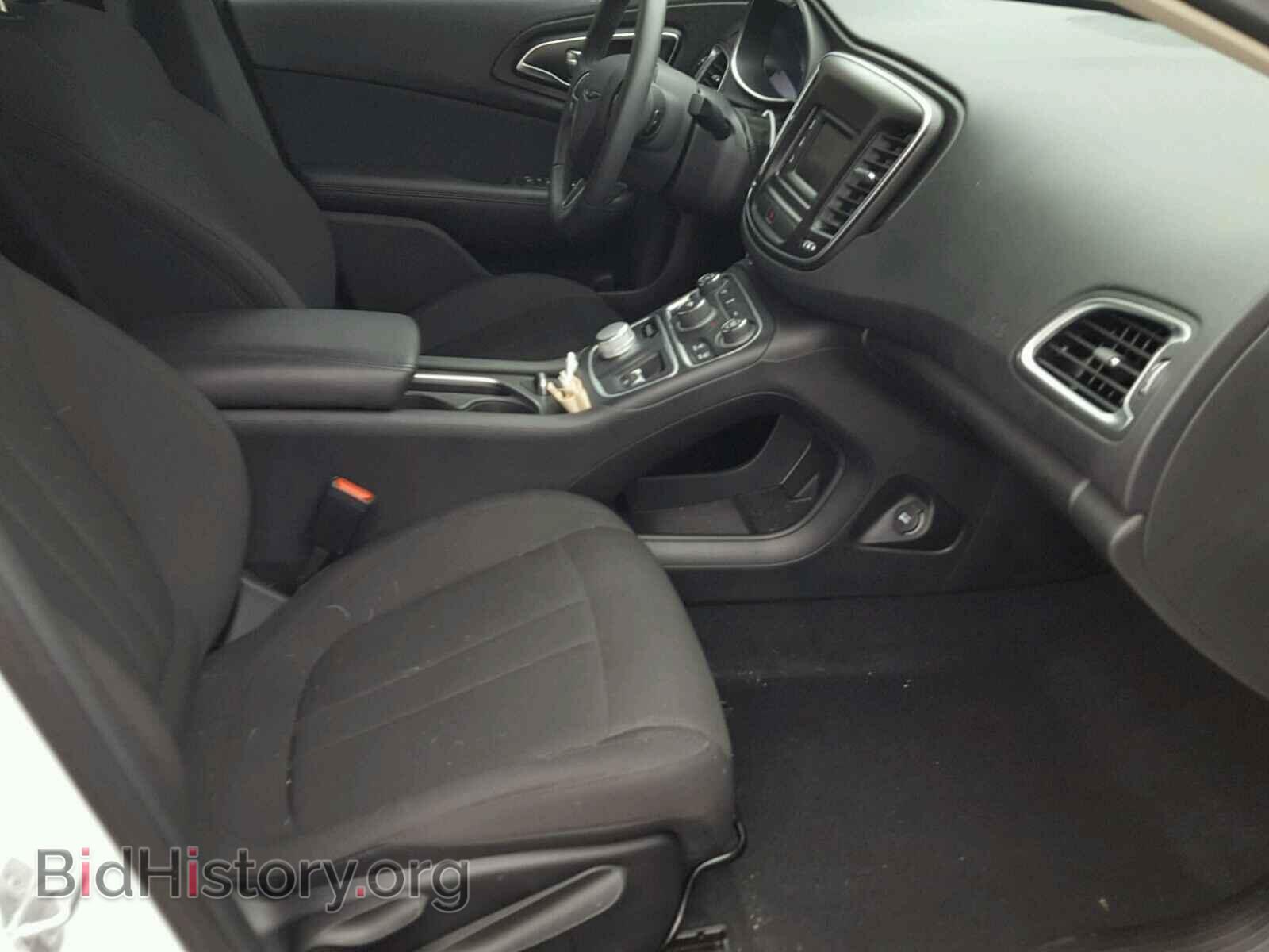 2016 CHRYSLER 200 - VIN: 1C3CCCAB7GN142675 - Фото 5