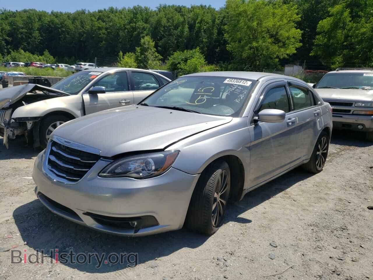 2014 CHRYSLER 200 - VIN: 1C3CCBBG3EN178901 - Фото 2