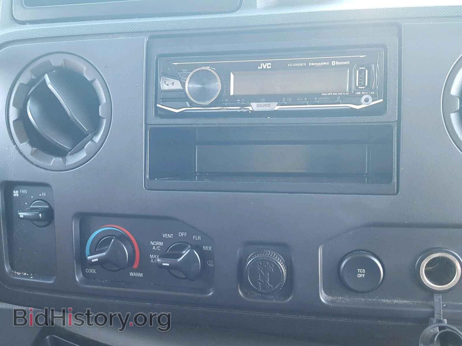 2011 FORD ECONOLINE - VIN: 1FTNE2EW2BDB15873 - Photo 9