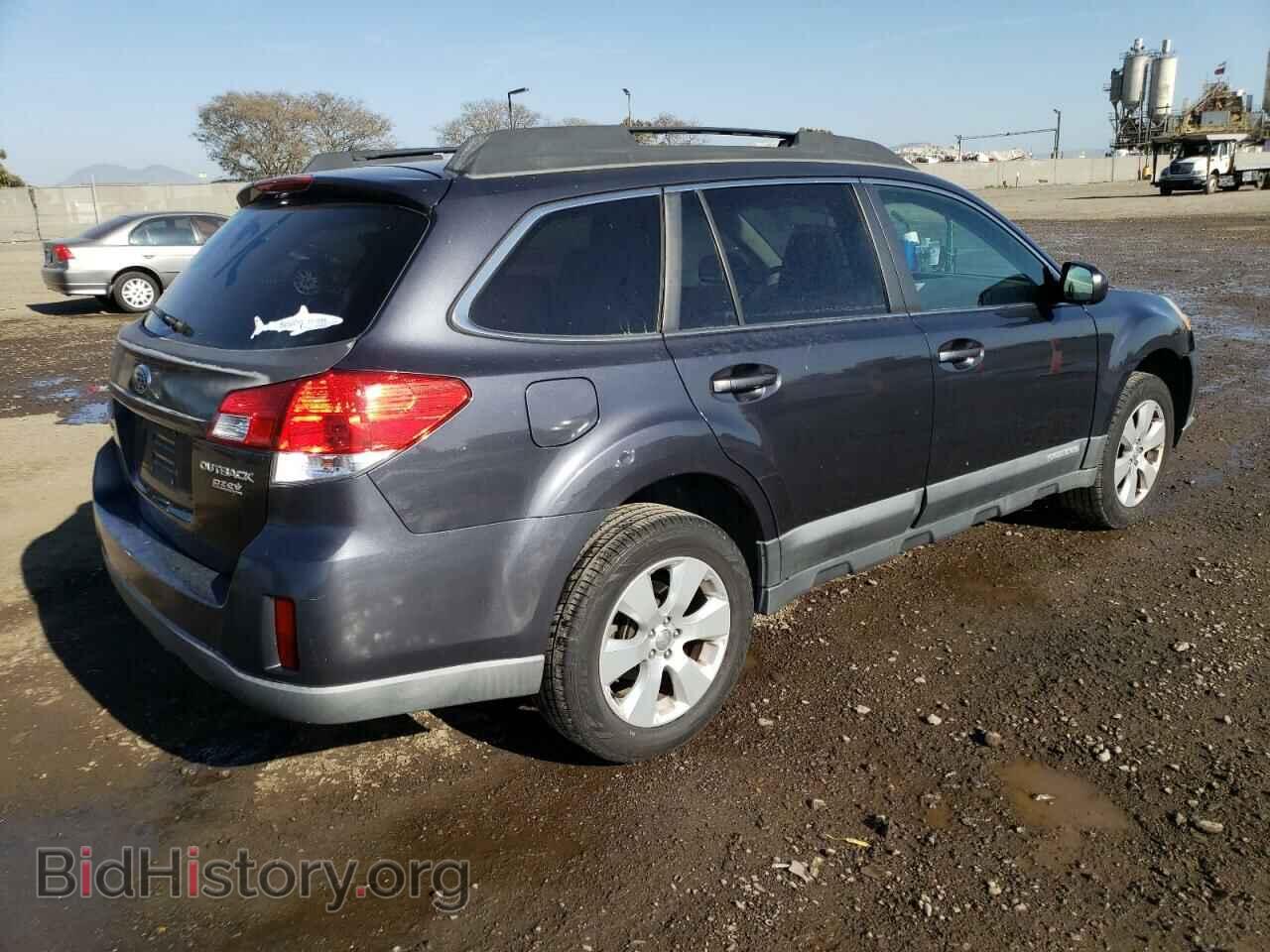 2010 SUBARU OUTBACK - VIN: 4S4BRBGC0A3383802 - Photo 3