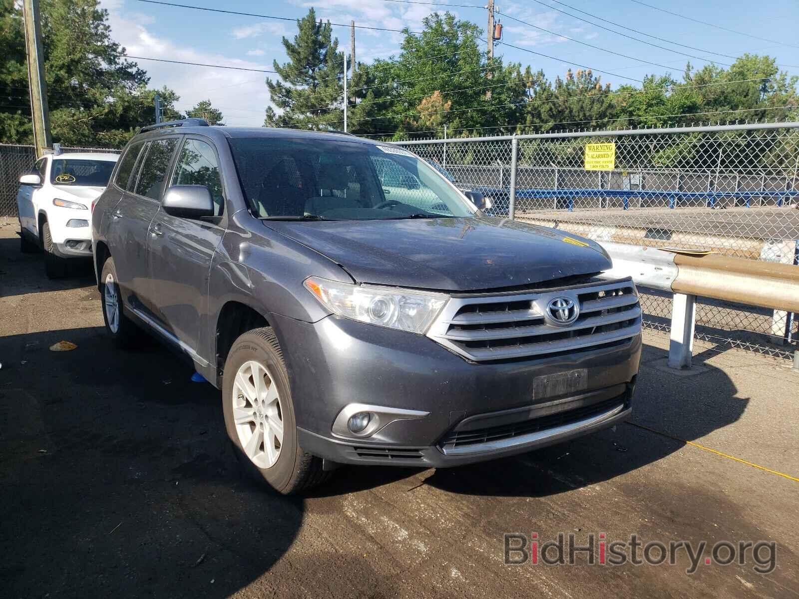 Photo 5TDBK3EH0DS262834 - TOYOTA HIGHLANDER 2013