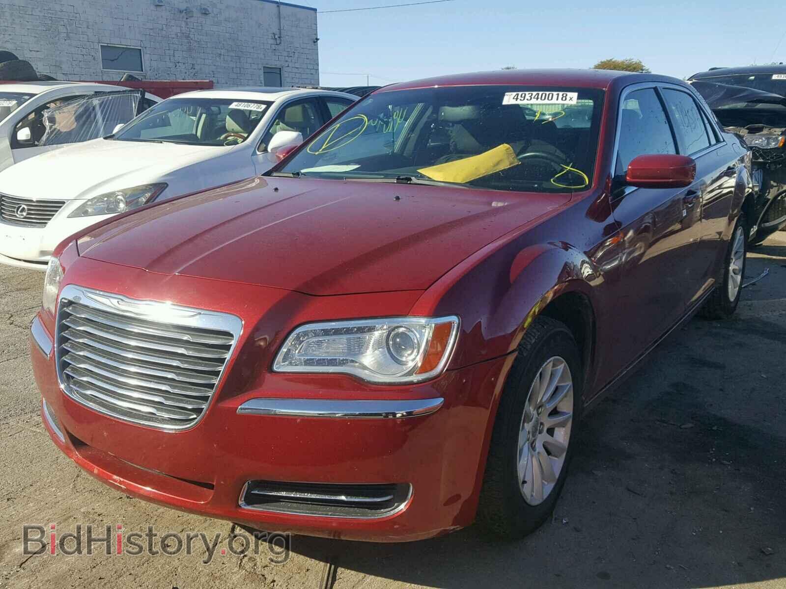 2011 CHRYSLER 300 - VIN: 2C3CA4CG9BH530058 - Фото 2