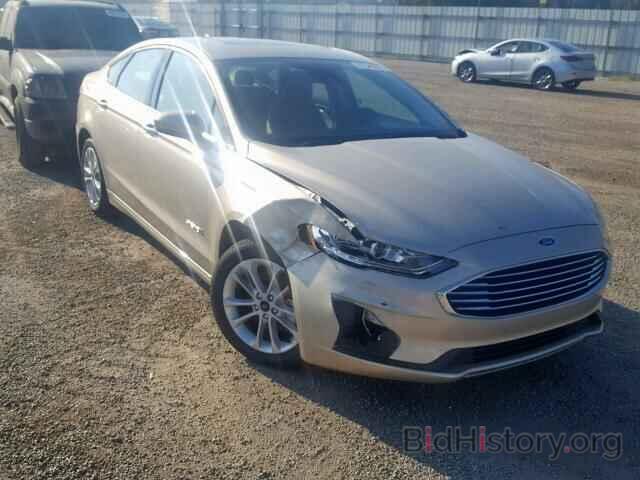 Photo 3FA6P0LU8KR188263 - FORD FUSION SE 2019