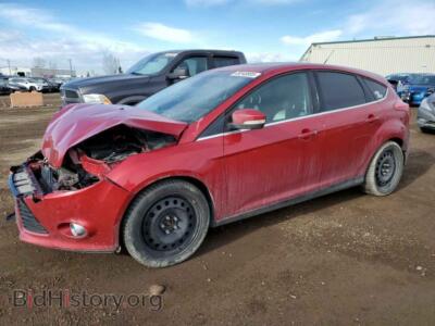 2012 Ford FOCUS SEL, red — VIN 1FAHP3M22CL364585, Copart