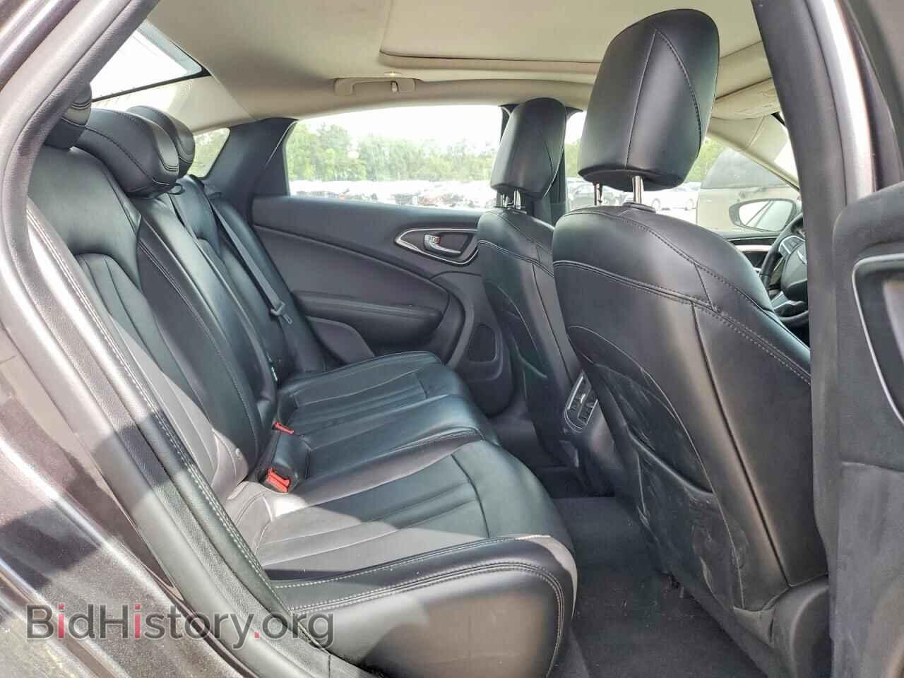 2016 CHRYSLER 200 - VIN: 1C3CCCCG8GN105014 - Photo 10
