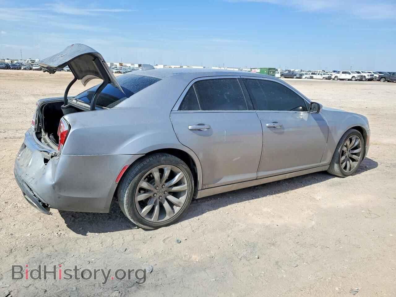2017 CHRYSLER 300 - VIN: 2C3CCAAG2HH599601 - Фото 3