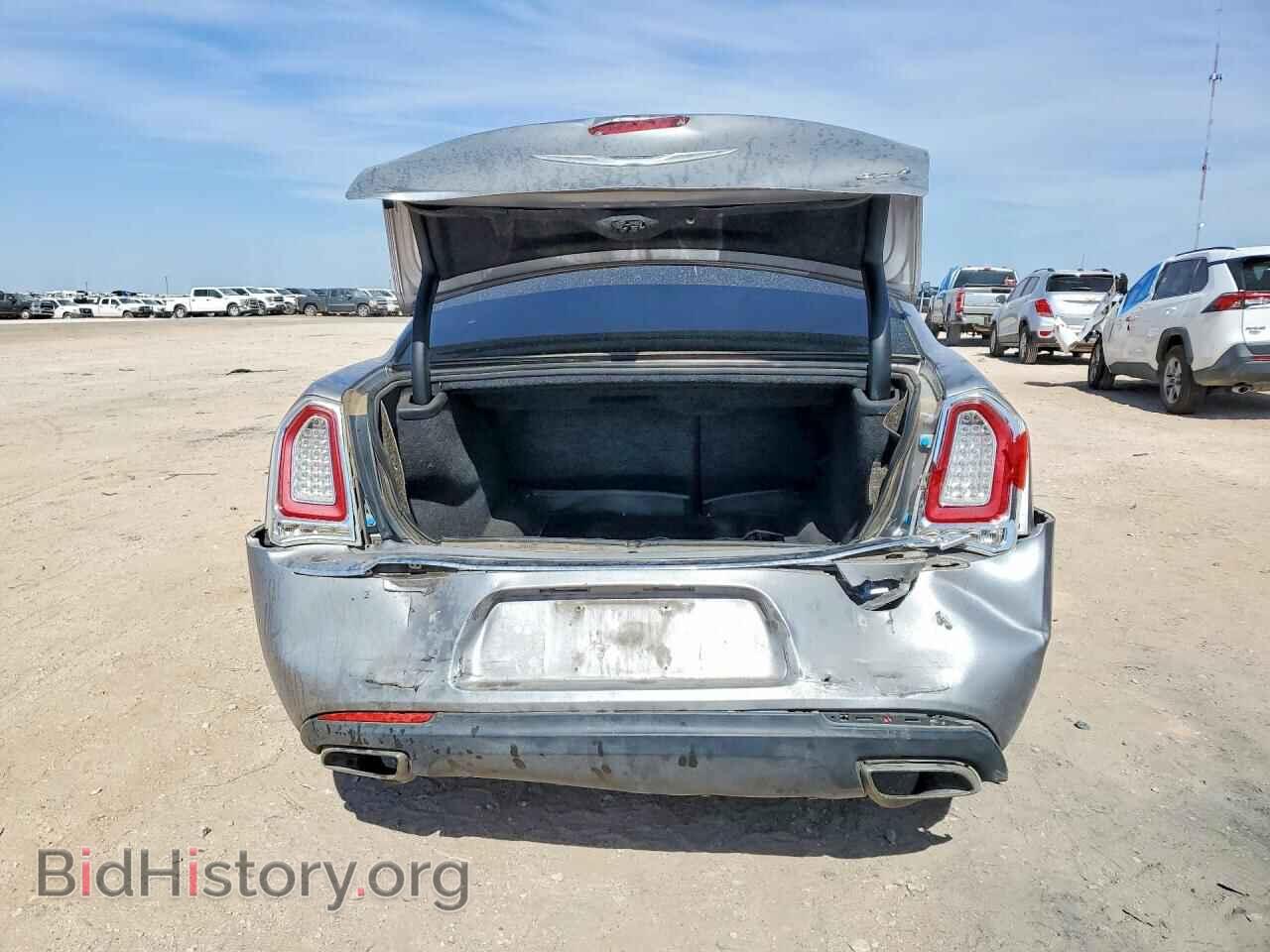 2017 CHRYSLER 300 - VIN: 2C3CCAAG2HH599601 - Фото 6