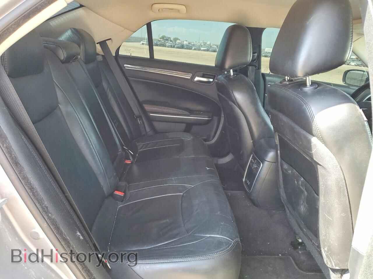 2017 CHRYSLER 300 - VIN: 2C3CCAAG2HH599601 - Фото 10