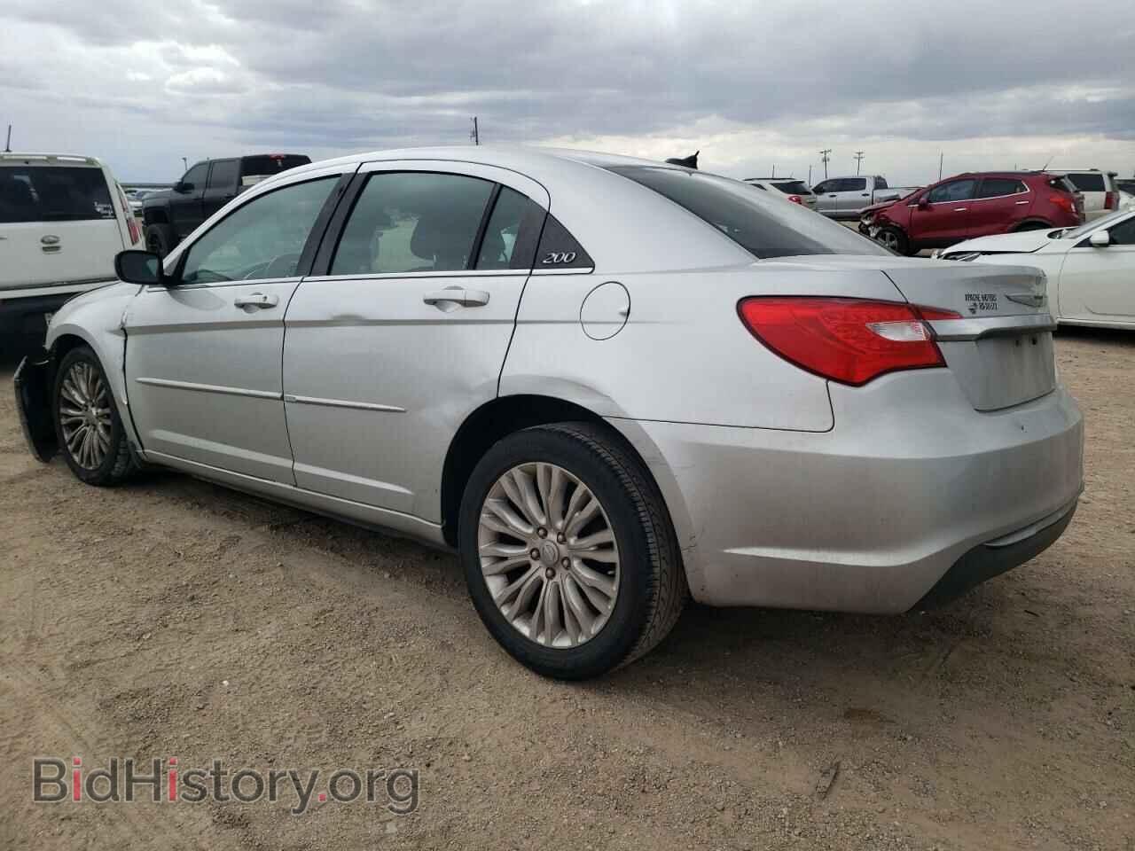 2012 CHRYSLER 200 - VIN: 1C3CCBAB1CN149092 - Photo 2